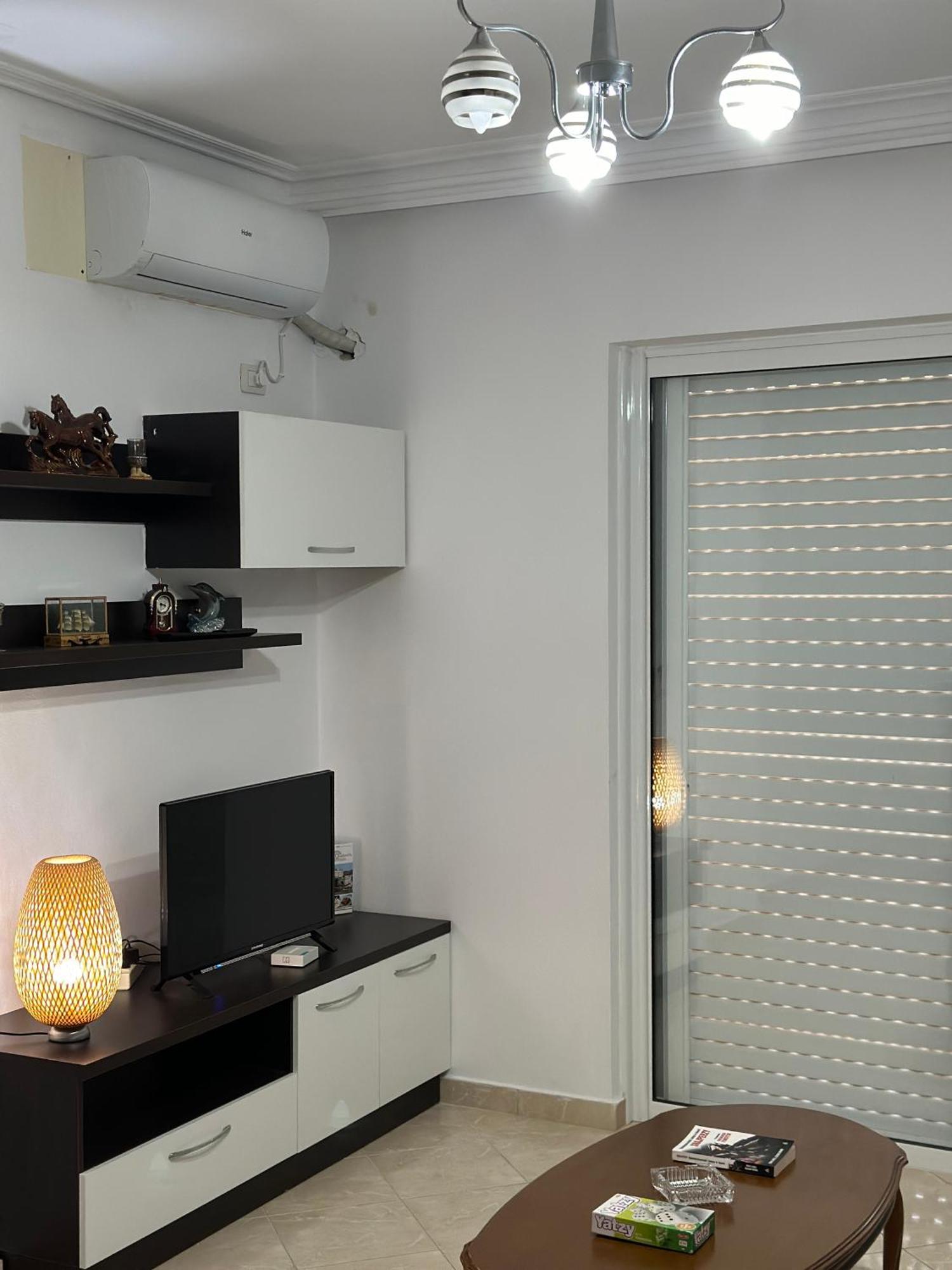 Sail Ocean View Apartments Sarandë エクステリア 写真
