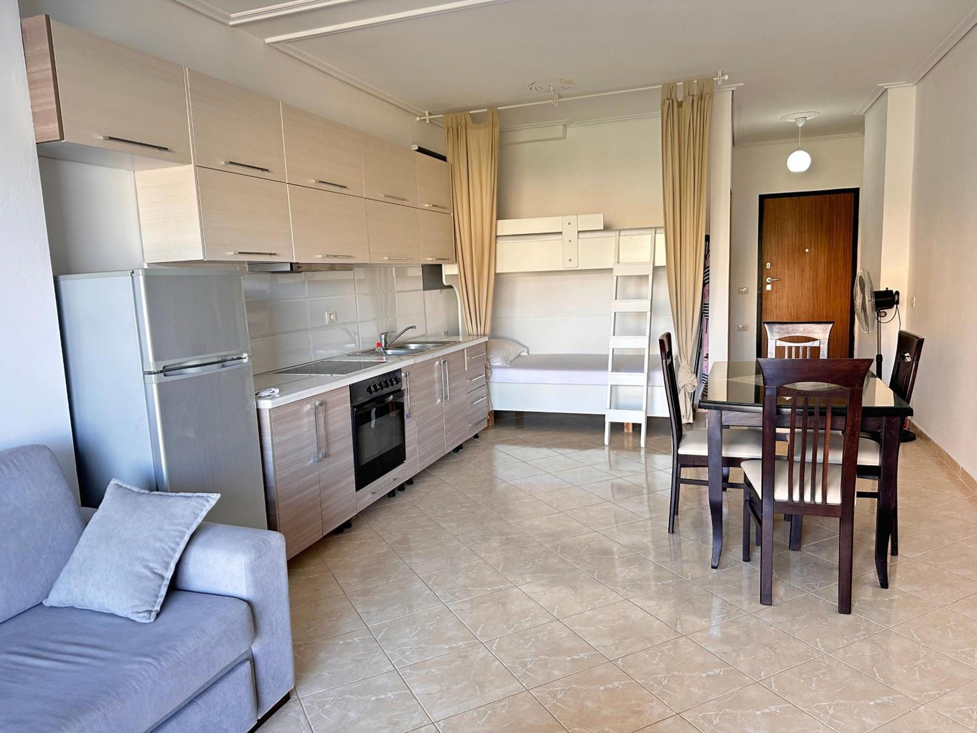 Sail Ocean View Apartments Sarandë エクステリア 写真