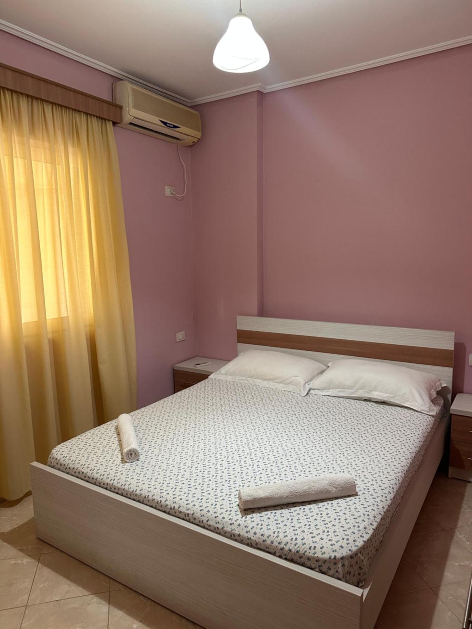 Sail Ocean View Apartments Sarandë エクステリア 写真